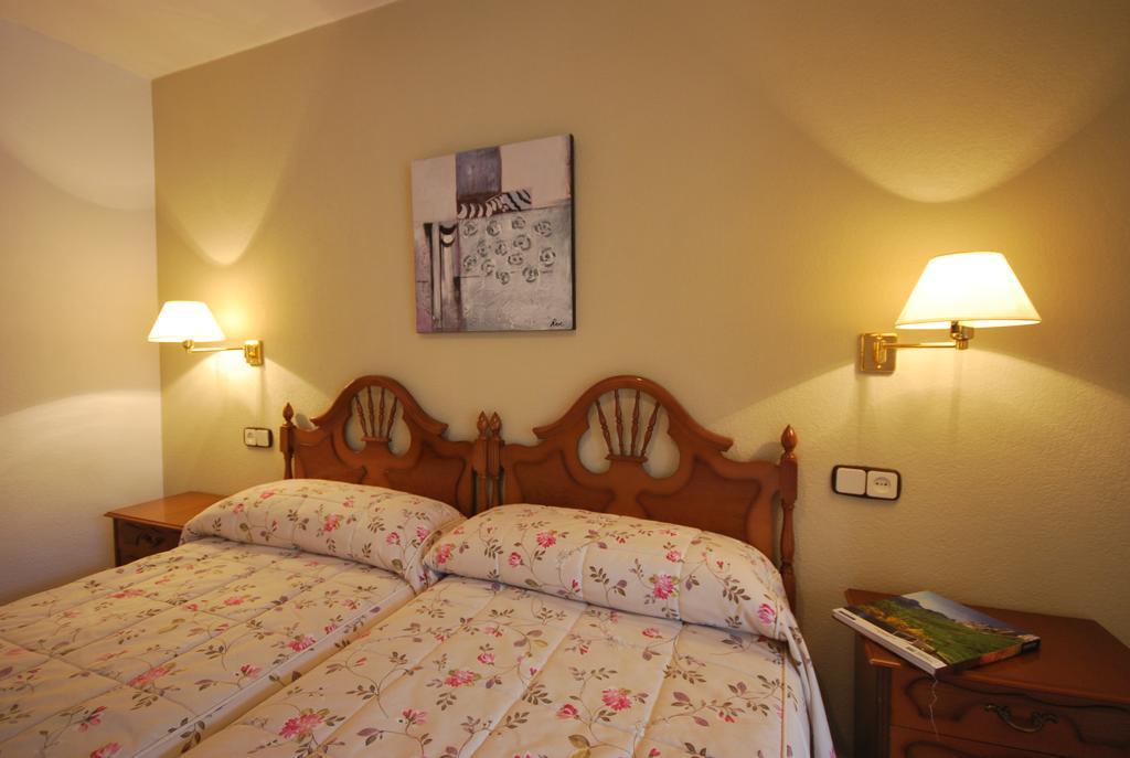 Hotel Principado De Europa 아레나스데카브랄레스 외부 사진