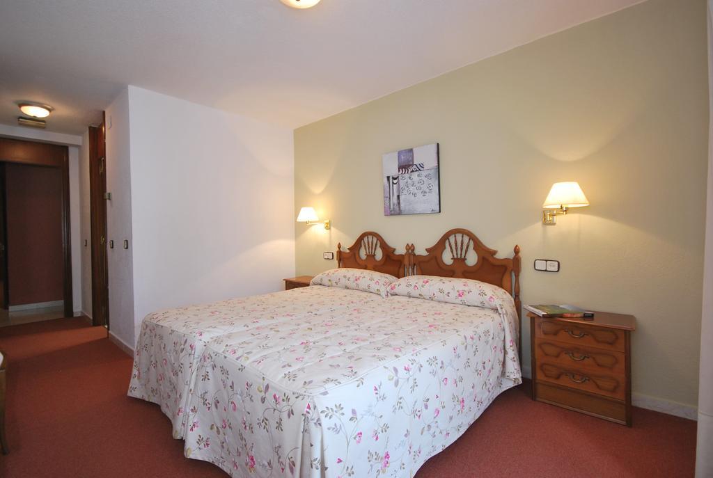 Hotel Principado De Europa 아레나스데카브랄레스 외부 사진