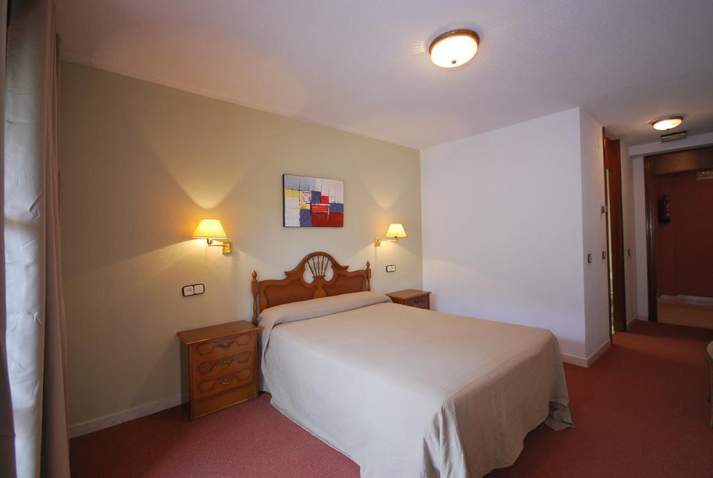 Hotel Principado De Europa 아레나스데카브랄레스 외부 사진