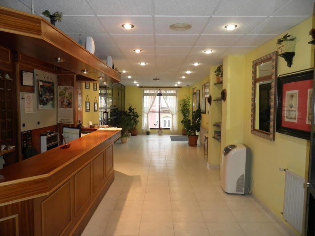 Hotel Principado De Europa 아레나스데카브랄레스 외부 사진
