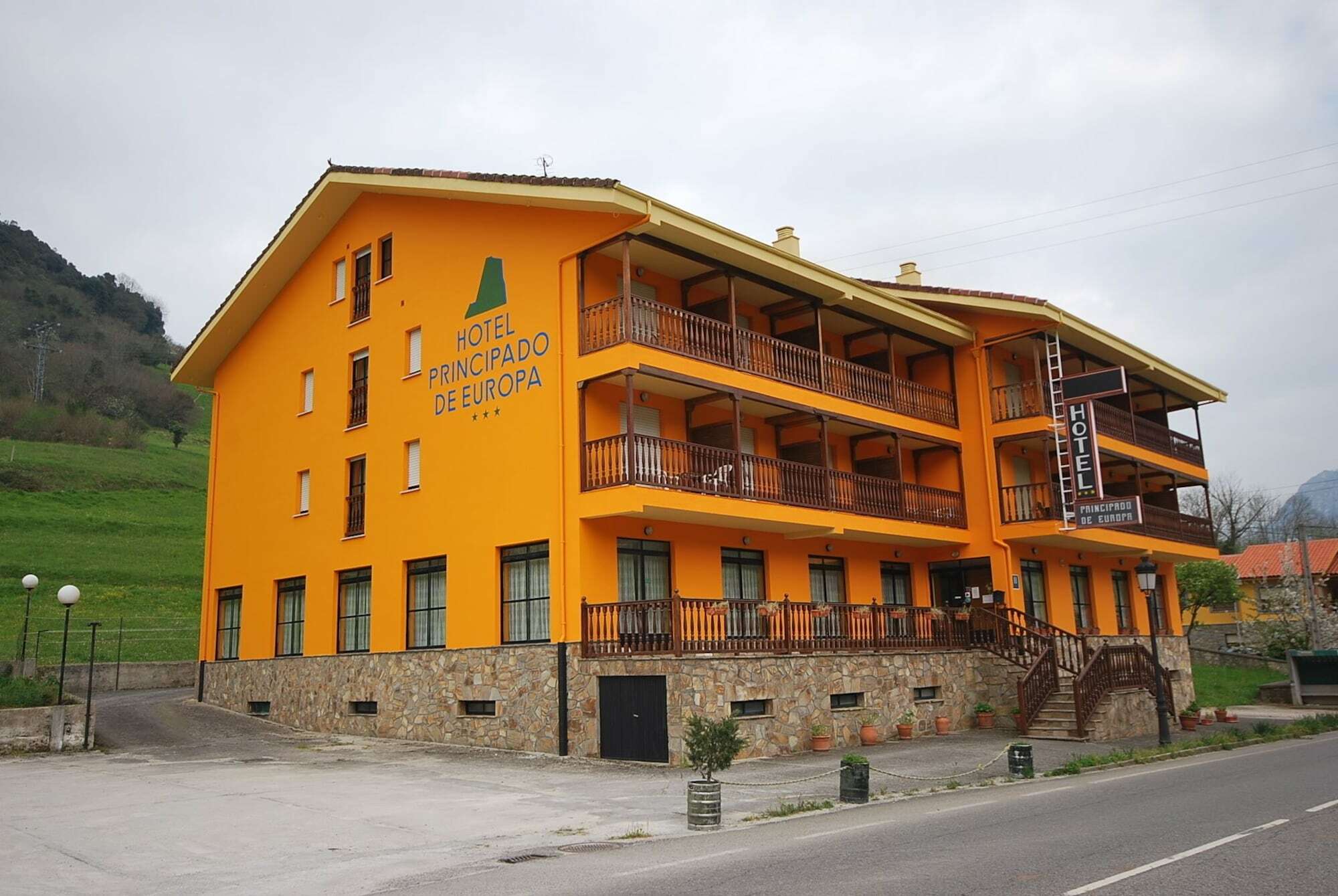 Hotel Principado De Europa 아레나스데카브랄레스 외부 사진